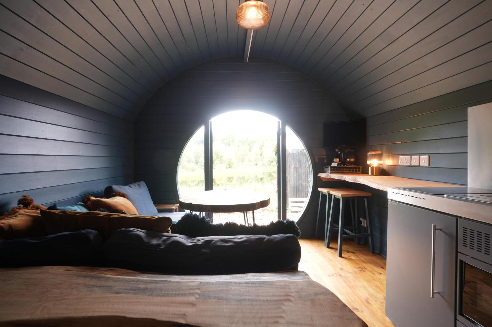 Kingswood Lodges ฟอร์ตวิลเลียม ภายนอก รูปภาพ