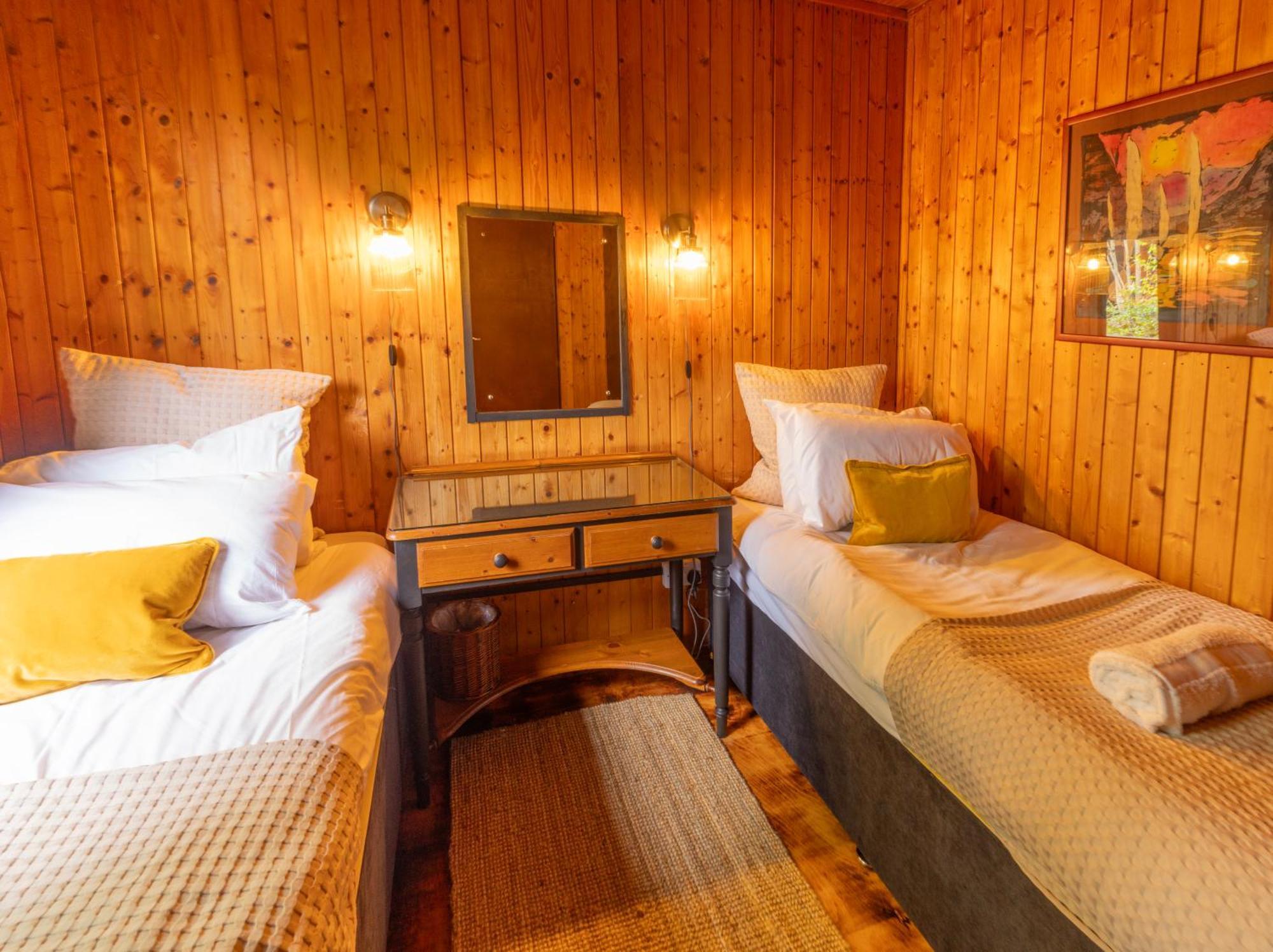 Kingswood Lodges ฟอร์ตวิลเลียม ภายนอก รูปภาพ