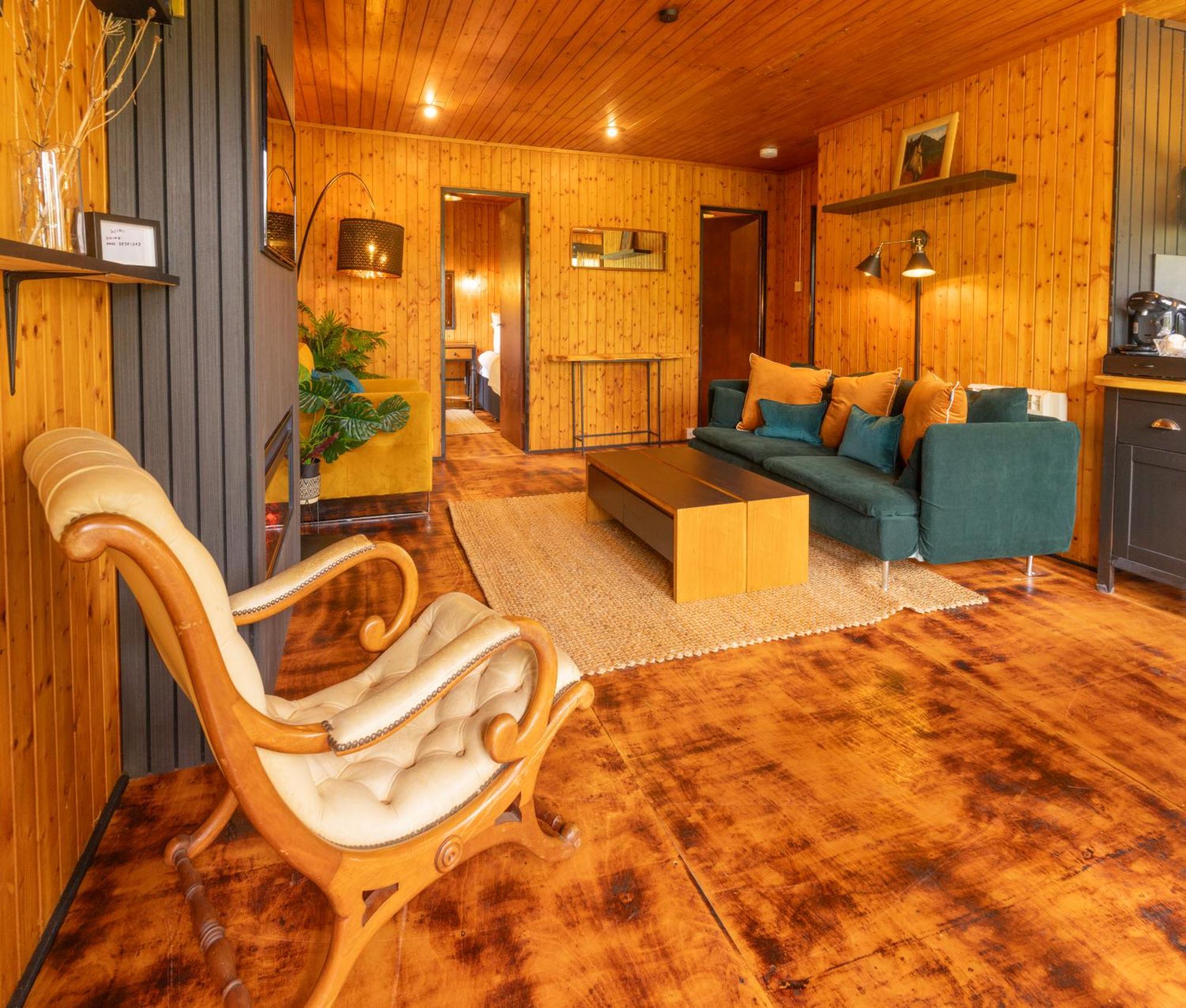 Kingswood Lodges ฟอร์ตวิลเลียม ภายนอก รูปภาพ